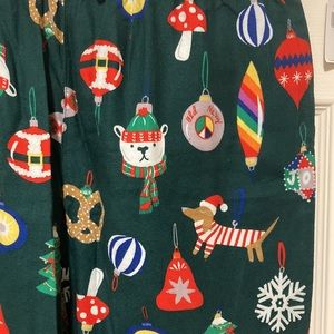 NWT Old Navy Christmas Pajamas green ornaments sz Medium